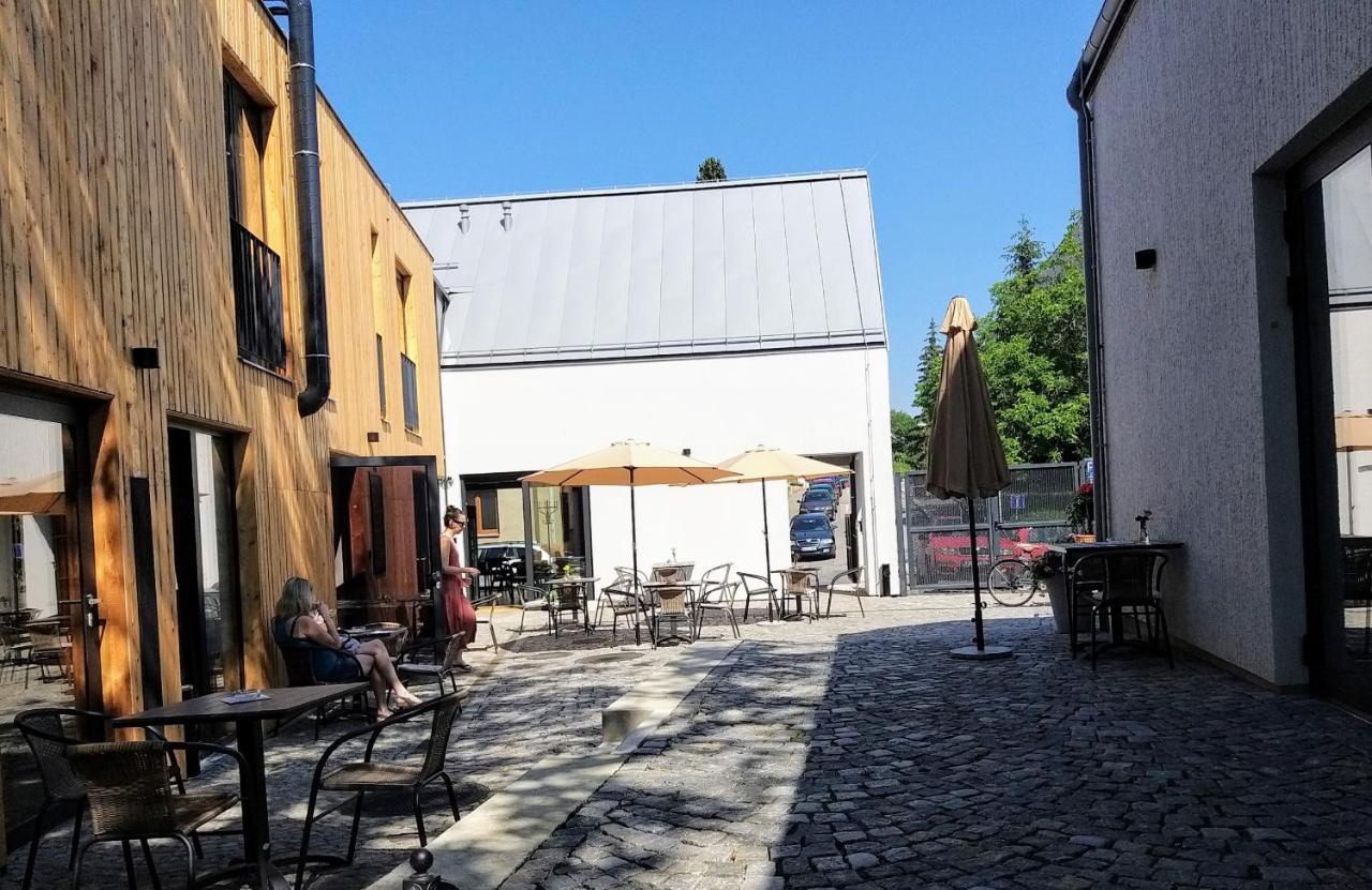 Kafe Orech Mnichovo Hradiště المظهر الخارجي الصورة