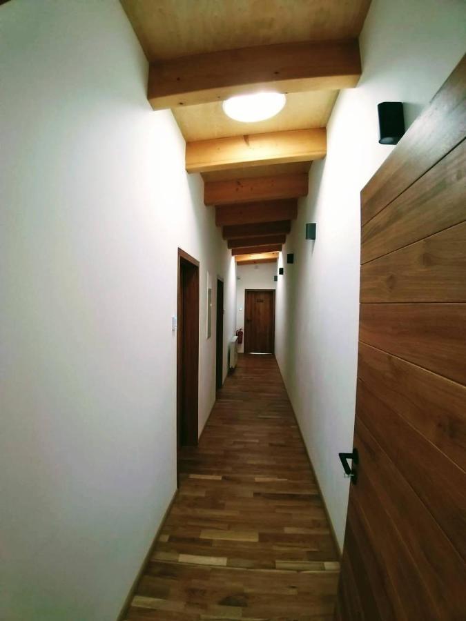 Kafe Orech Mnichovo Hradiště المظهر الخارجي الصورة
